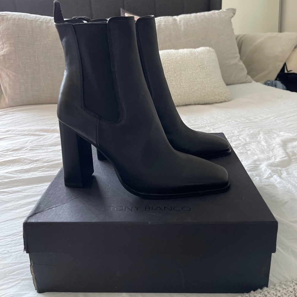 Ilyssa Black Como 10cm Ankle Boots